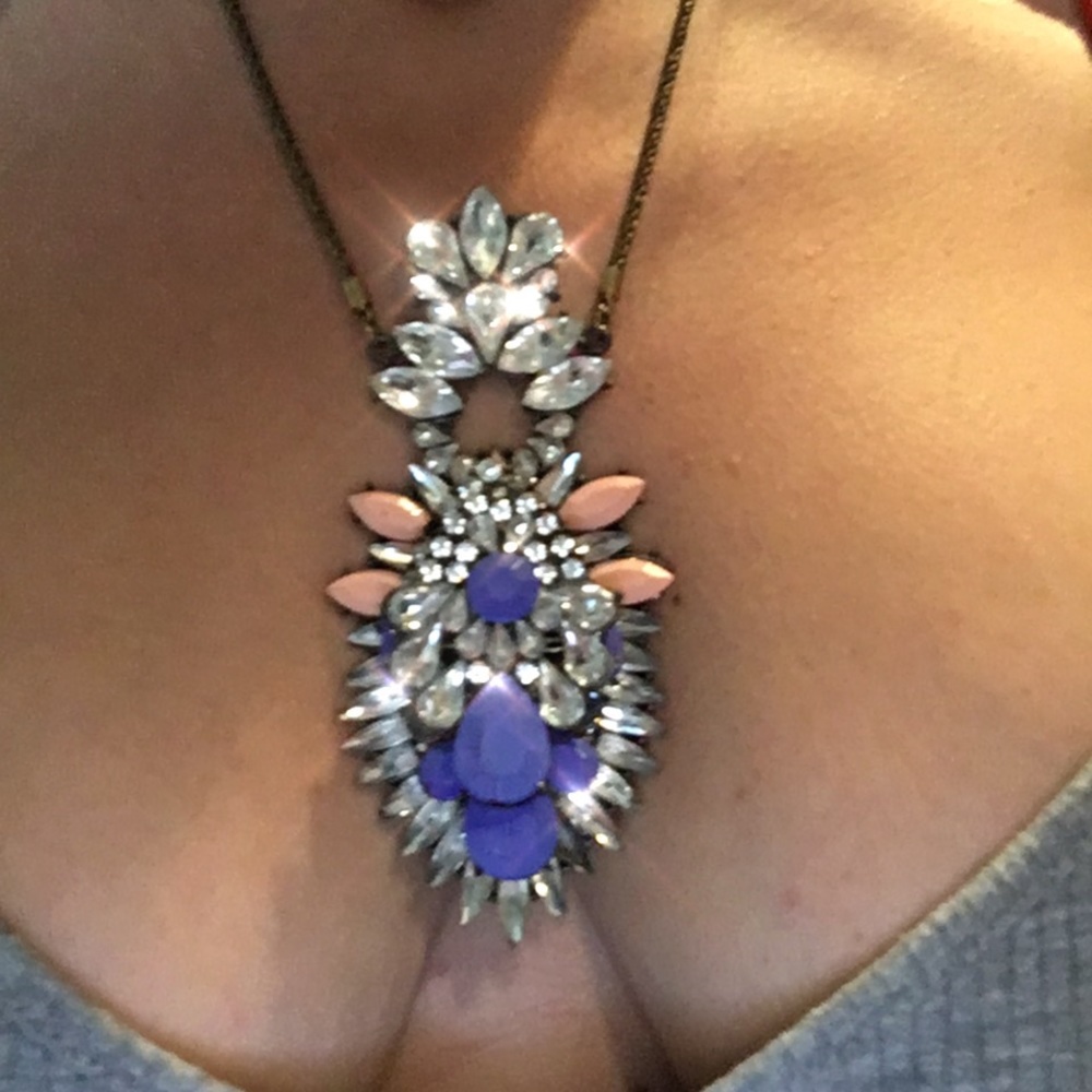 Neckless